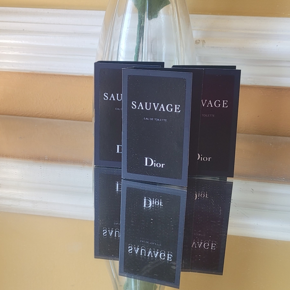 Dior - Picture 2 of 4